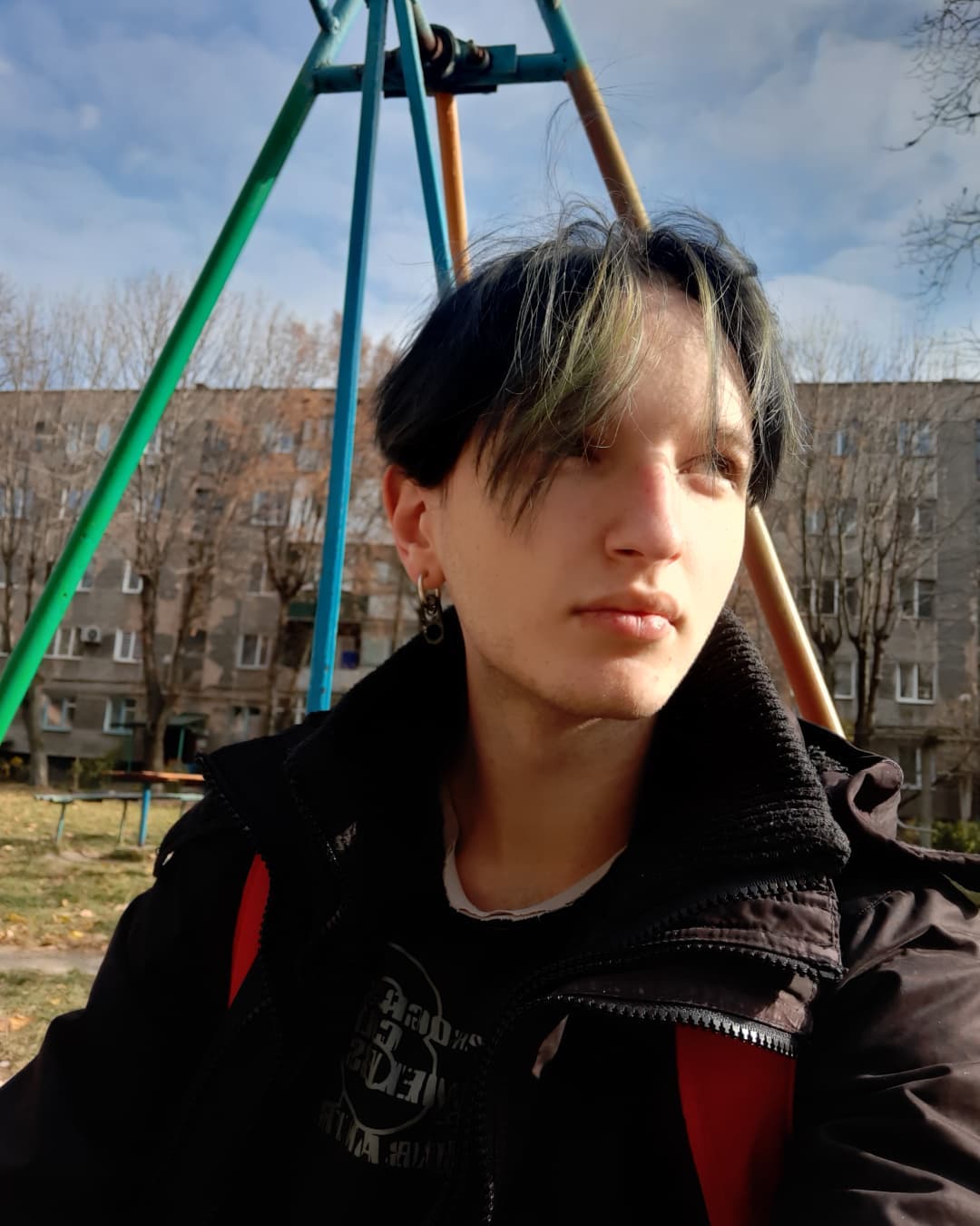 avey.is.fine-19102022-0001